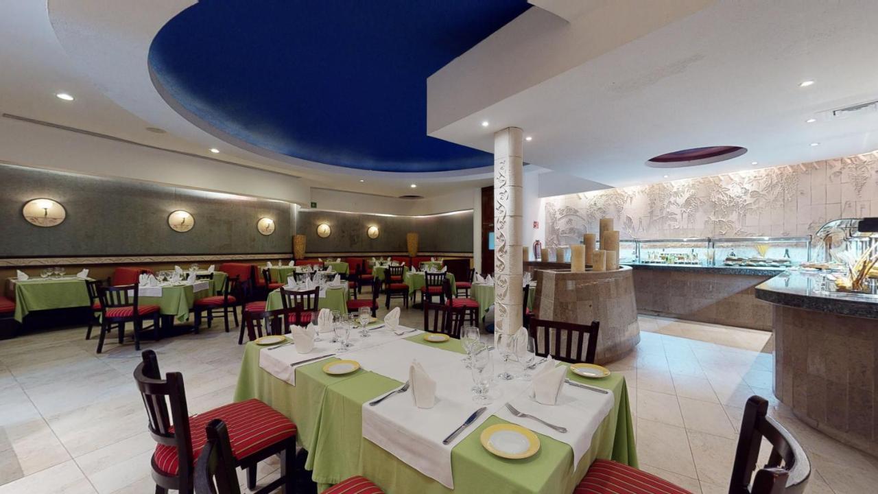 Grand Park Royal Cozumel Ξενοδοχείο Εξωτερικό φωτογραφία Restaurant at the hotel