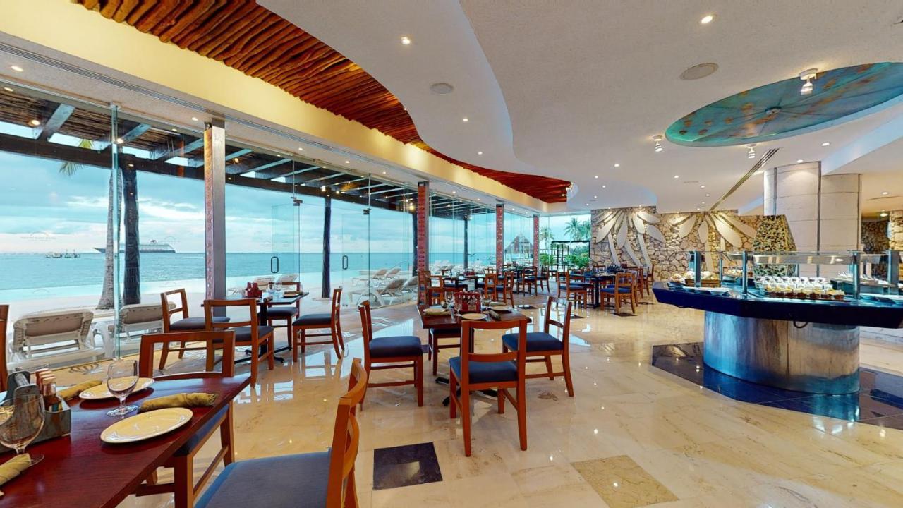 Grand Park Royal Cozumel Ξενοδοχείο Εξωτερικό φωτογραφία The buffet at the hotel